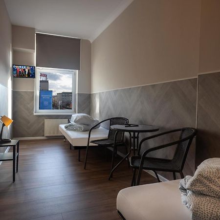 Hostel Kamienica Rynek 7 كاتوفيتسه المظهر الخارجي الصورة