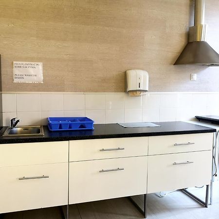 Hostel Kamienica Rynek 7 كاتوفيتسه المظهر الخارجي الصورة
