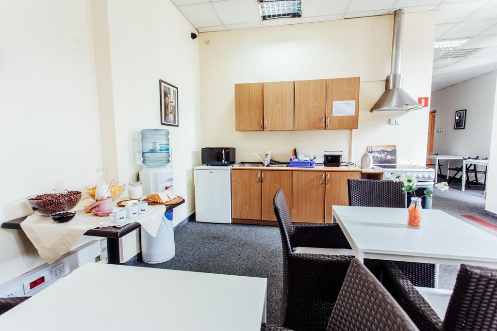 Hostel Kamienica Rynek 7 كاتوفيتسه المظهر الخارجي الصورة
