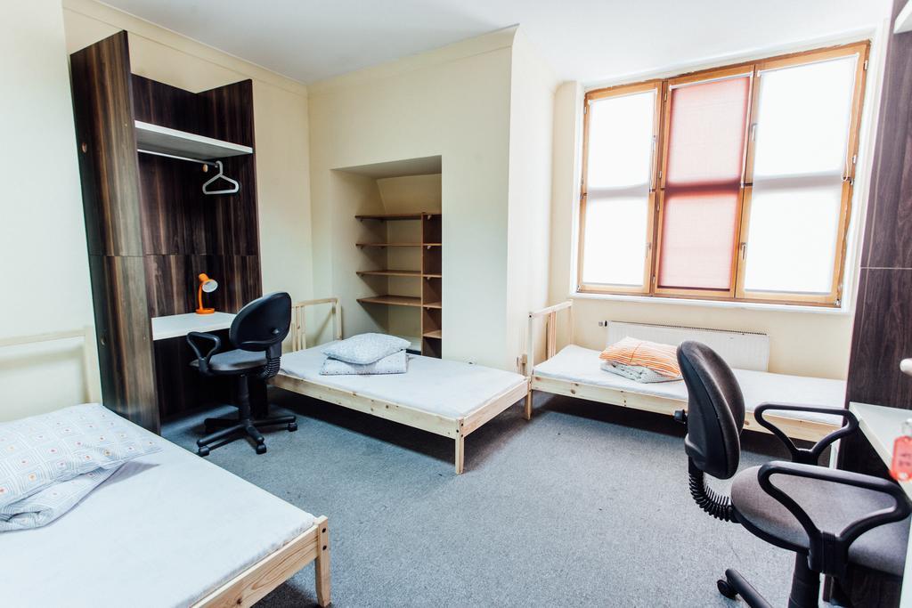 Hostel Kamienica Rynek 7 كاتوفيتسه المظهر الخارجي الصورة
