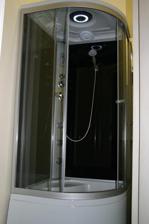 Hostel Kamienica Rynek 7 كاتوفيتسه الغرفة الصورة