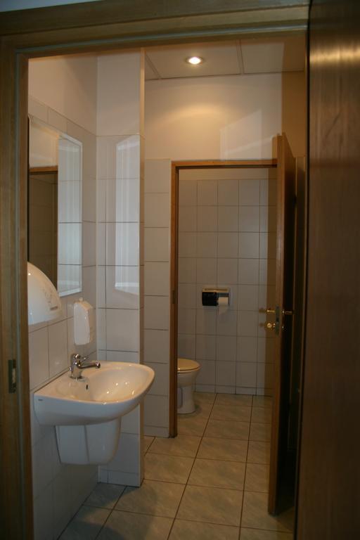 Hostel Kamienica Rynek 7 كاتوفيتسه الغرفة الصورة
