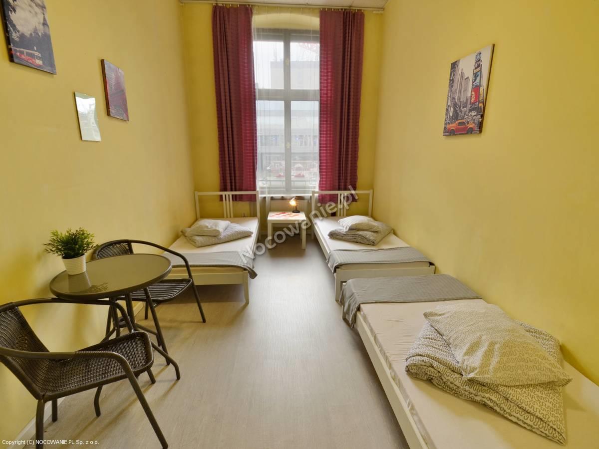 Hostel Kamienica Rynek 7 كاتوفيتسه المظهر الخارجي الصورة