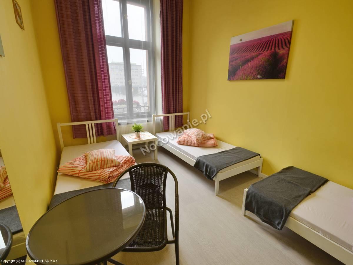 Hostel Kamienica Rynek 7 كاتوفيتسه المظهر الخارجي الصورة