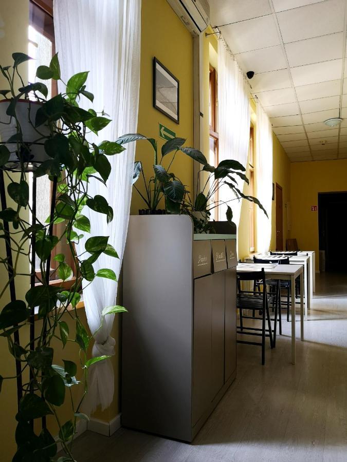 Hostel Kamienica Rynek 7 كاتوفيتسه المظهر الخارجي الصورة