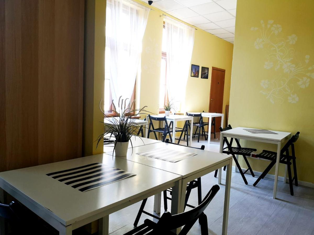 Hostel Kamienica Rynek 7 كاتوفيتسه المظهر الخارجي الصورة