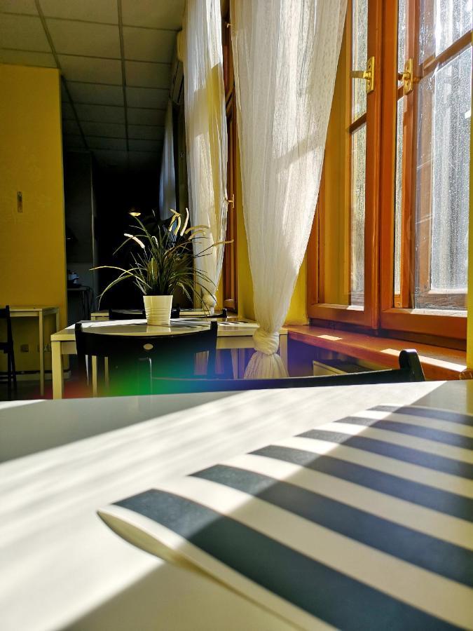 Hostel Kamienica Rynek 7 كاتوفيتسه المظهر الخارجي الصورة